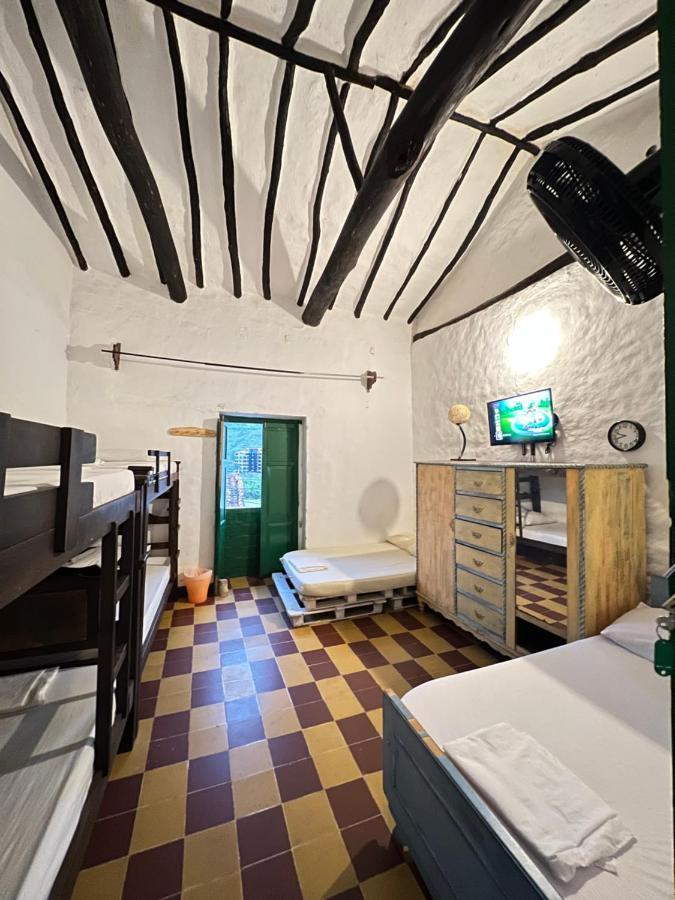Green Door 圣希尔 外观 照片